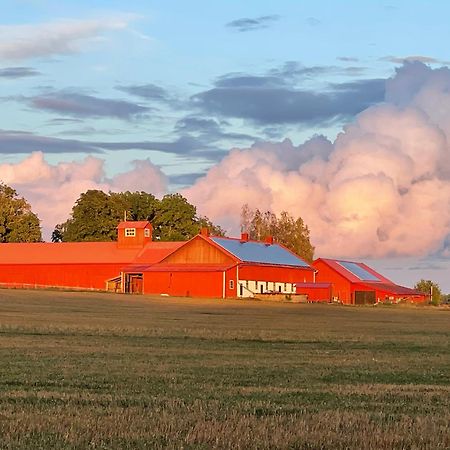 Kroksta Gard Balinge Exterior photo
